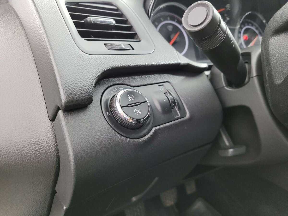 Купить Opel Insignia с пробегом. Фото: #8