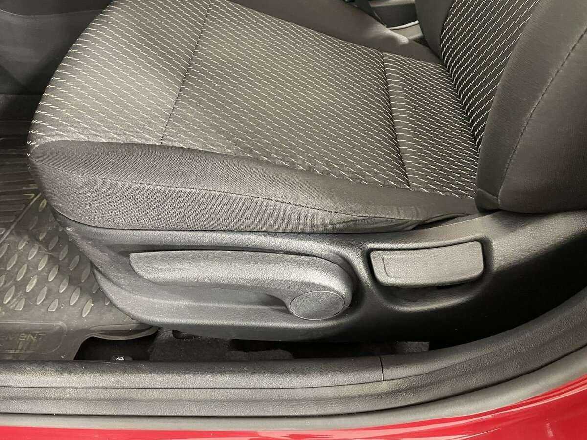 Купить Kia Rio с пробегом. Фото: #9