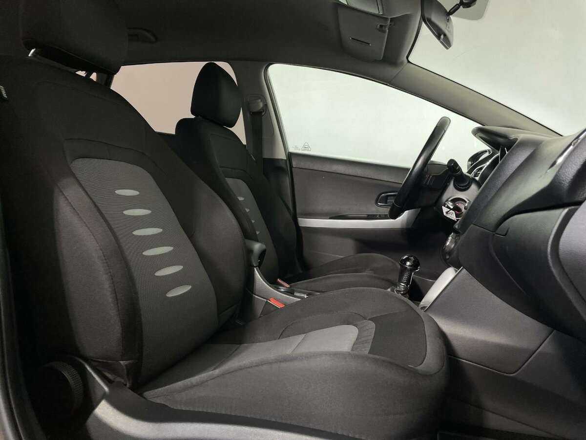 Купить Kia Ceed с пробегом. Фото: #13