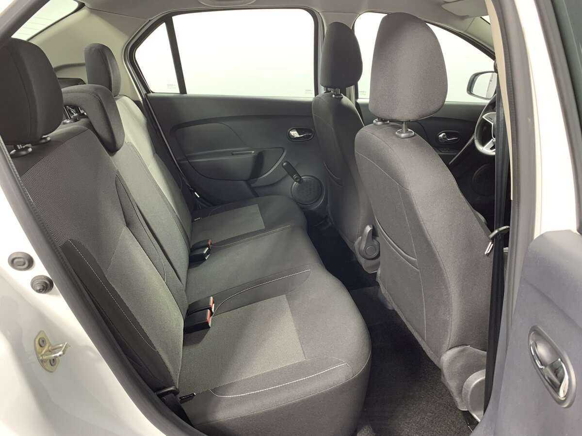 Купить Renault Logan с пробегом. Фото: #11