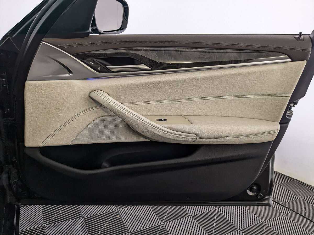 Купить BMW 5 серии с пробегом. Фото: #20