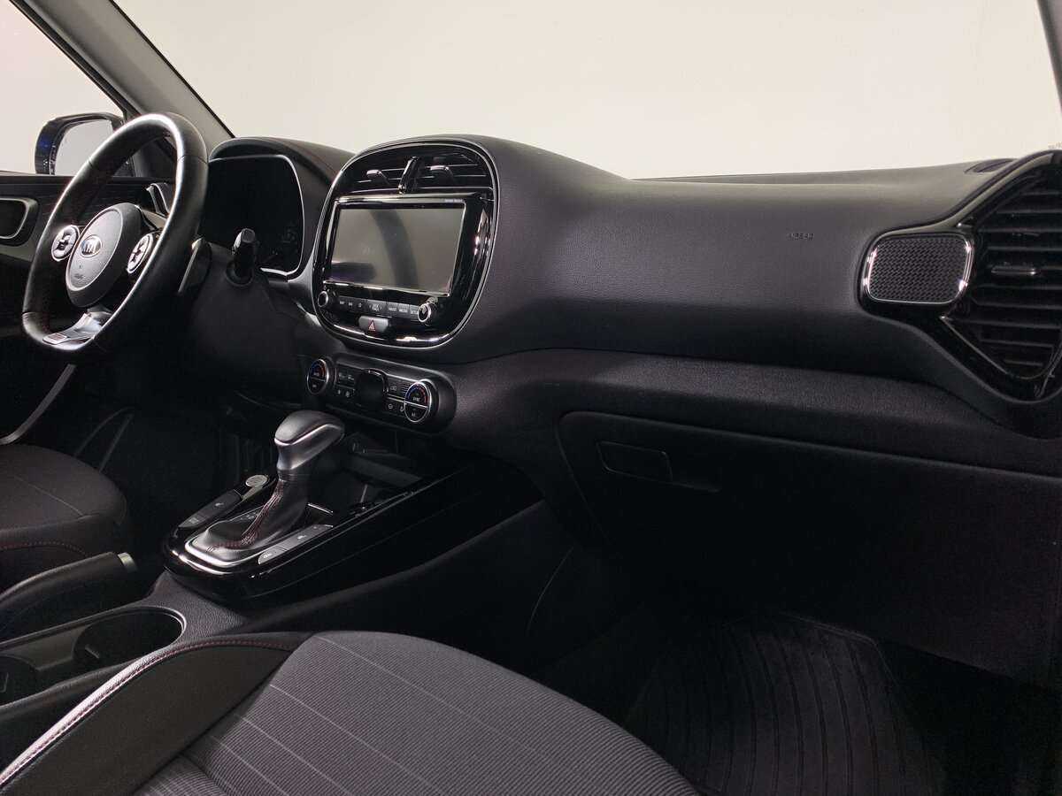 Купить Kia Soul с пробегом. Фото: #10