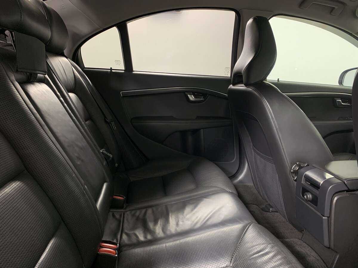 Купить Volvo S80 с пробегом. Фото: #14