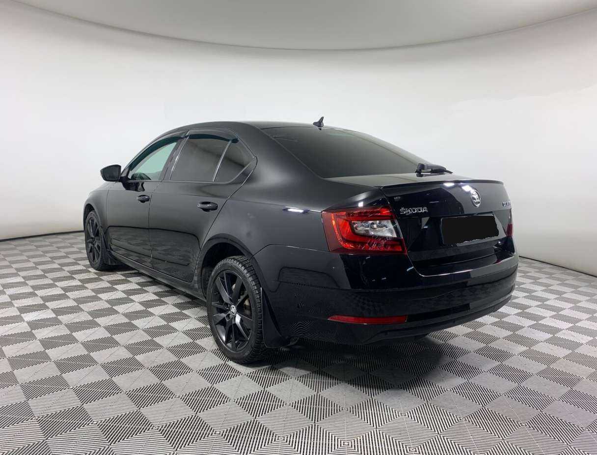 Купить Skoda Octavia с пробегом. Фото: #6