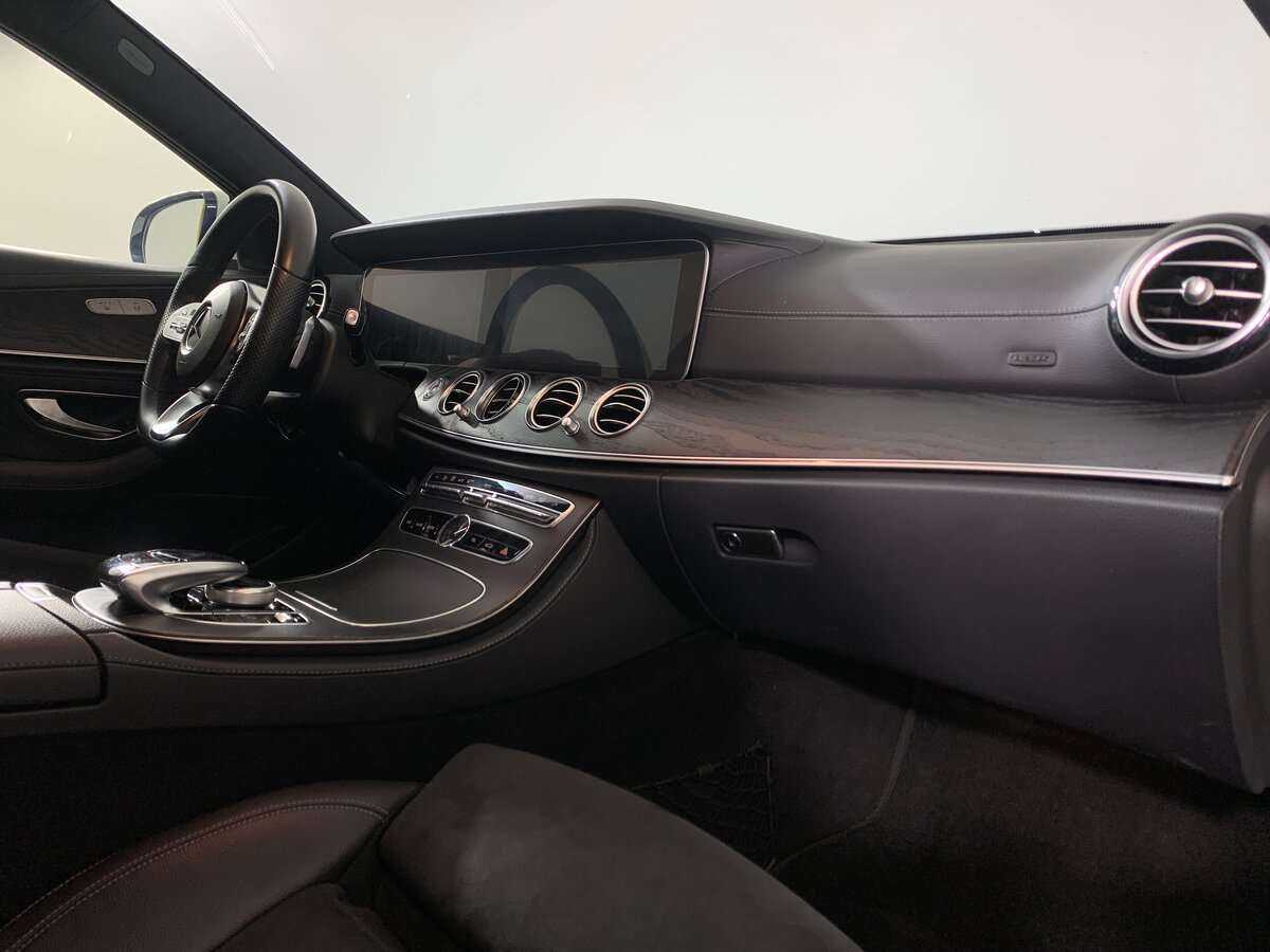 Купить Mercedes-Benz E-Класс с пробегом. Фото: #15