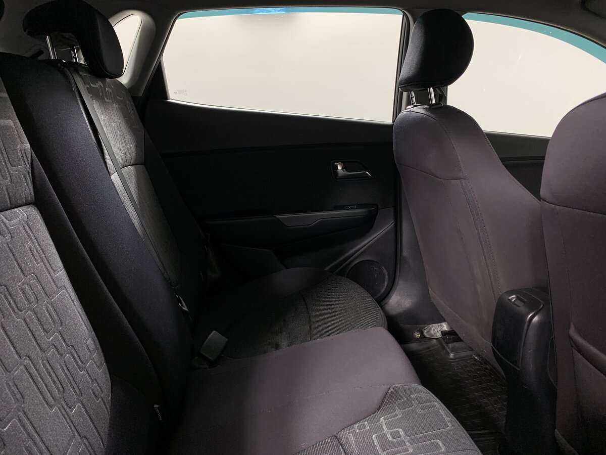 Купить Kia Rio с пробегом. Фото: #14