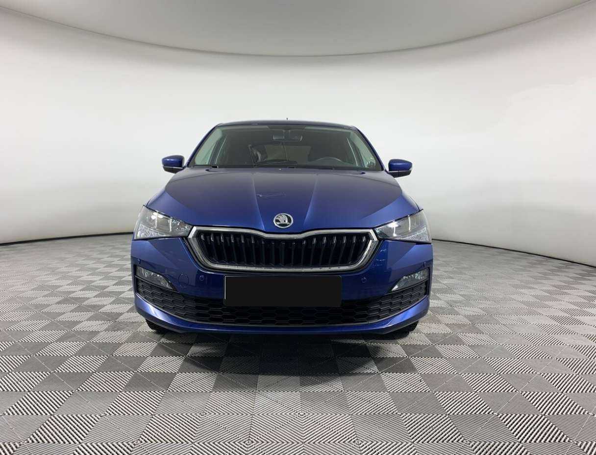Купить Skoda Rapid с пробегом. Фото: #1