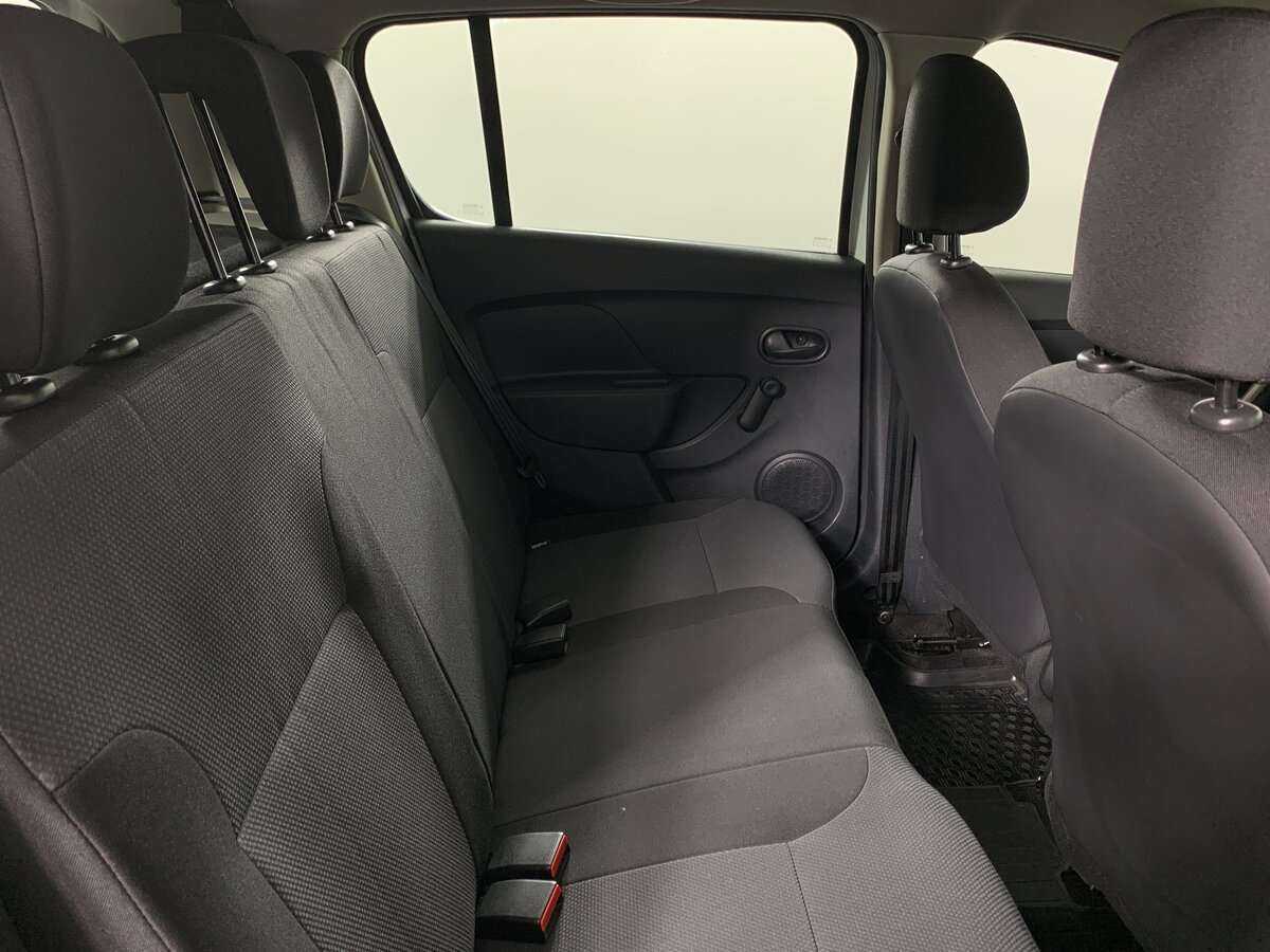 Купить Renault Sandero с пробегом. Фото: #14