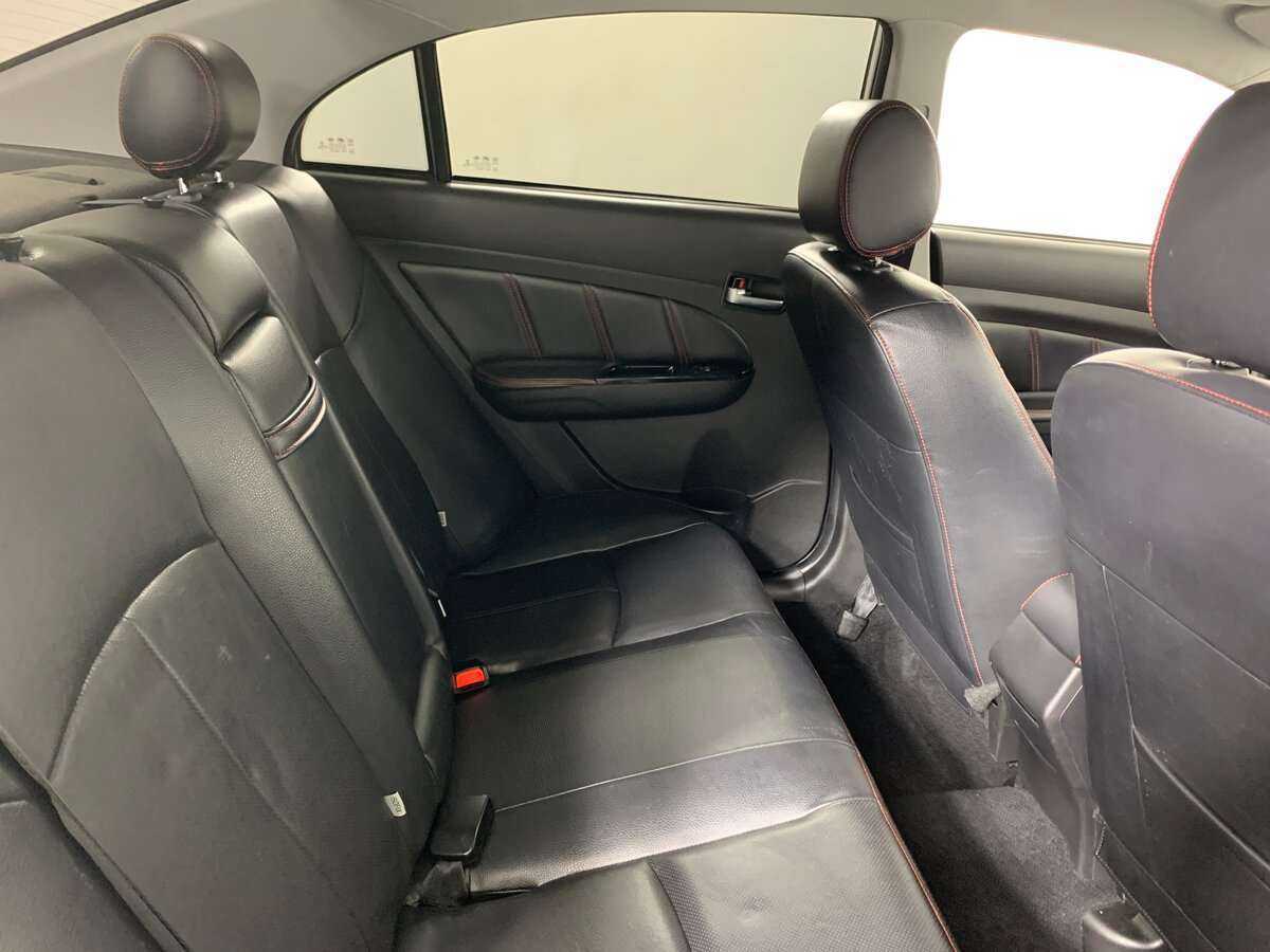 Купить Lifan Solano с пробегом. Фото: #14