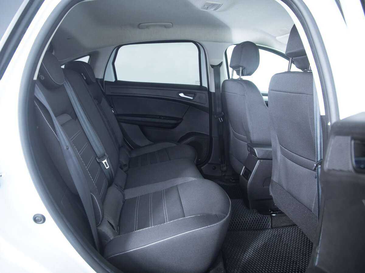 Купить Renault Arkana с пробегом. Фото: #8