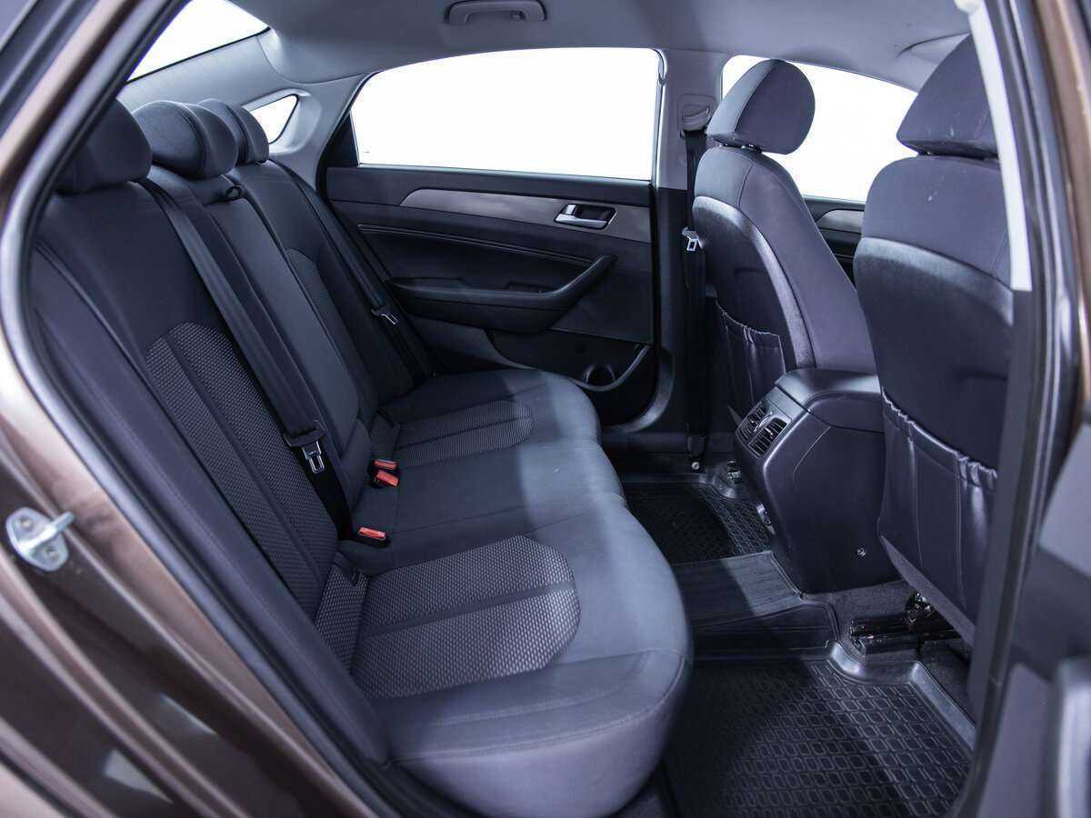 Купить Hyundai Sonata с пробегом. Фото: #12