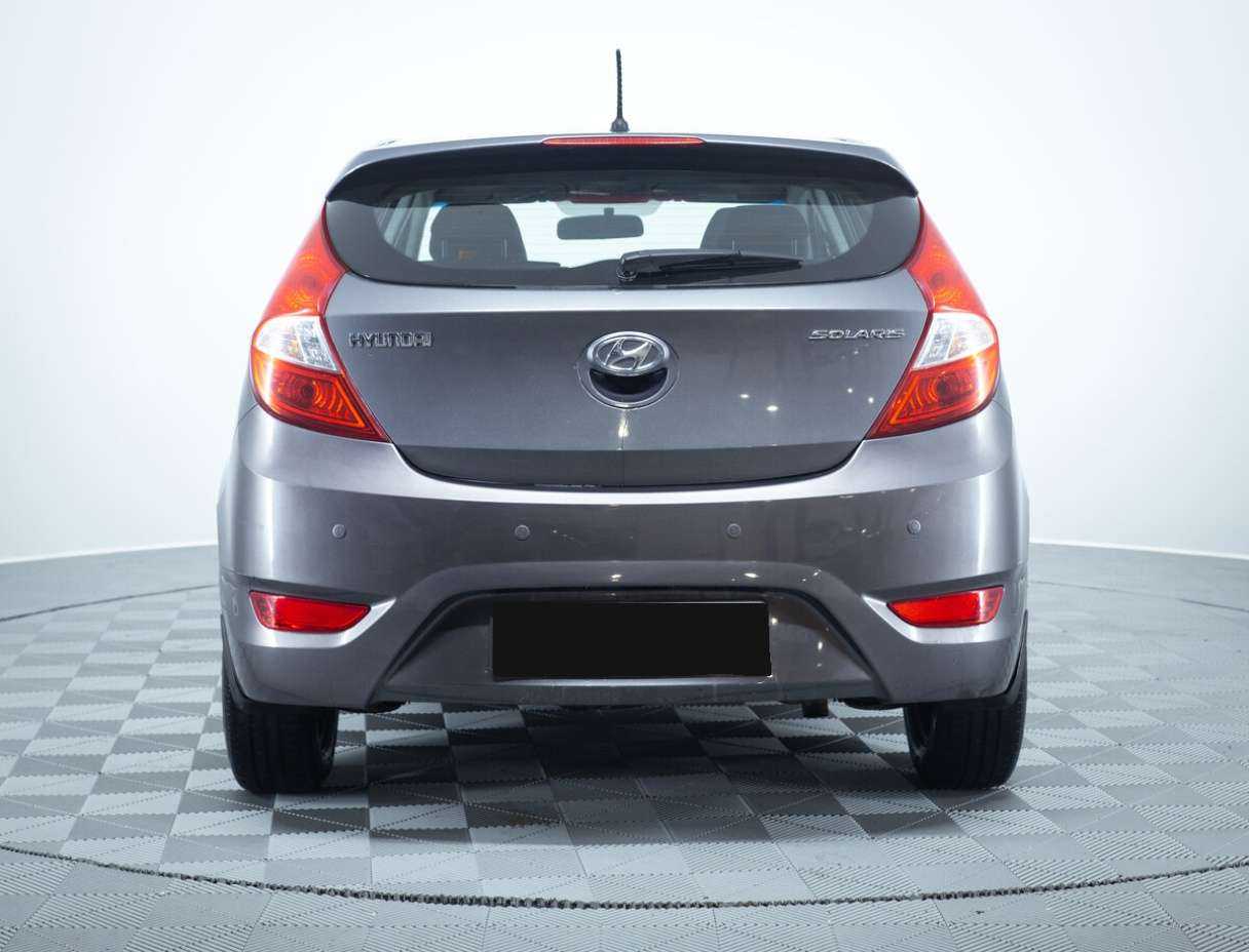 Купить Hyundai Solaris с пробегом. Фото: #5