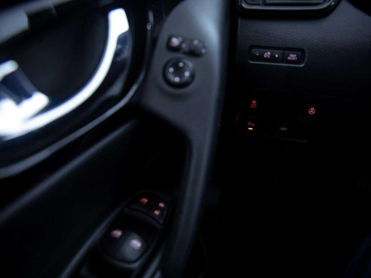 Купить Nissan Qashqai с пробегом. Фото: #11