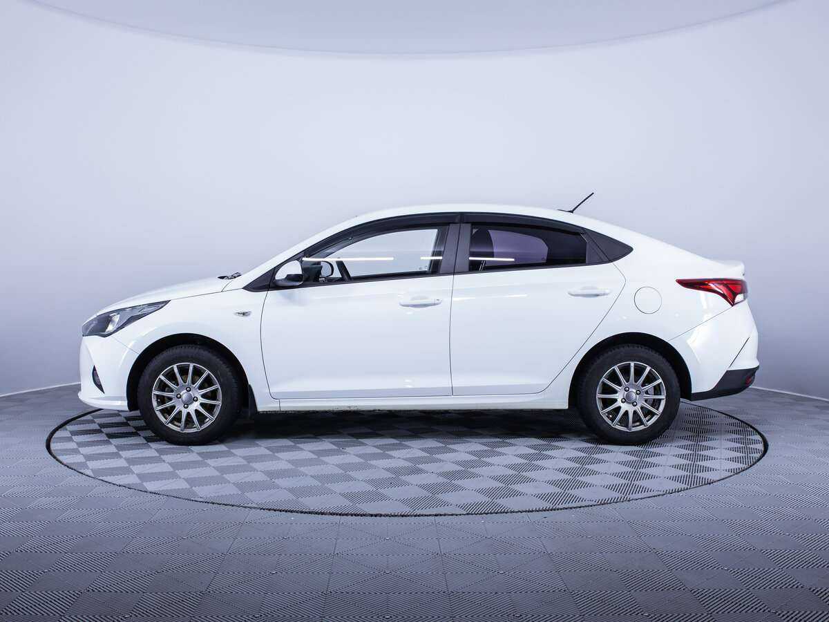 Купить Hyundai Solaris с пробегом. Фото: #7