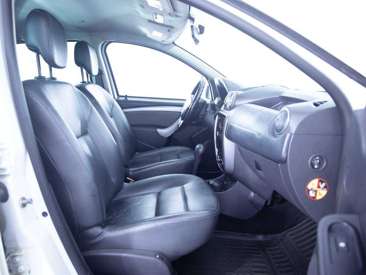 Купить Renault Duster с пробегом. Фото: #9