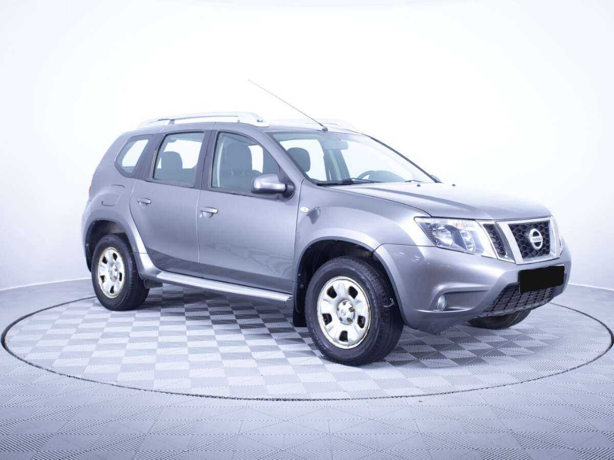 Купить Nissan Terrano с пробегом. Фото: #2