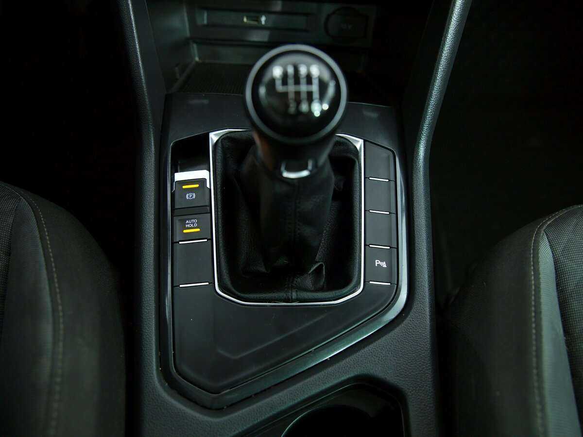 Купить Volkswagen Tiguan с пробегом. Фото: #13