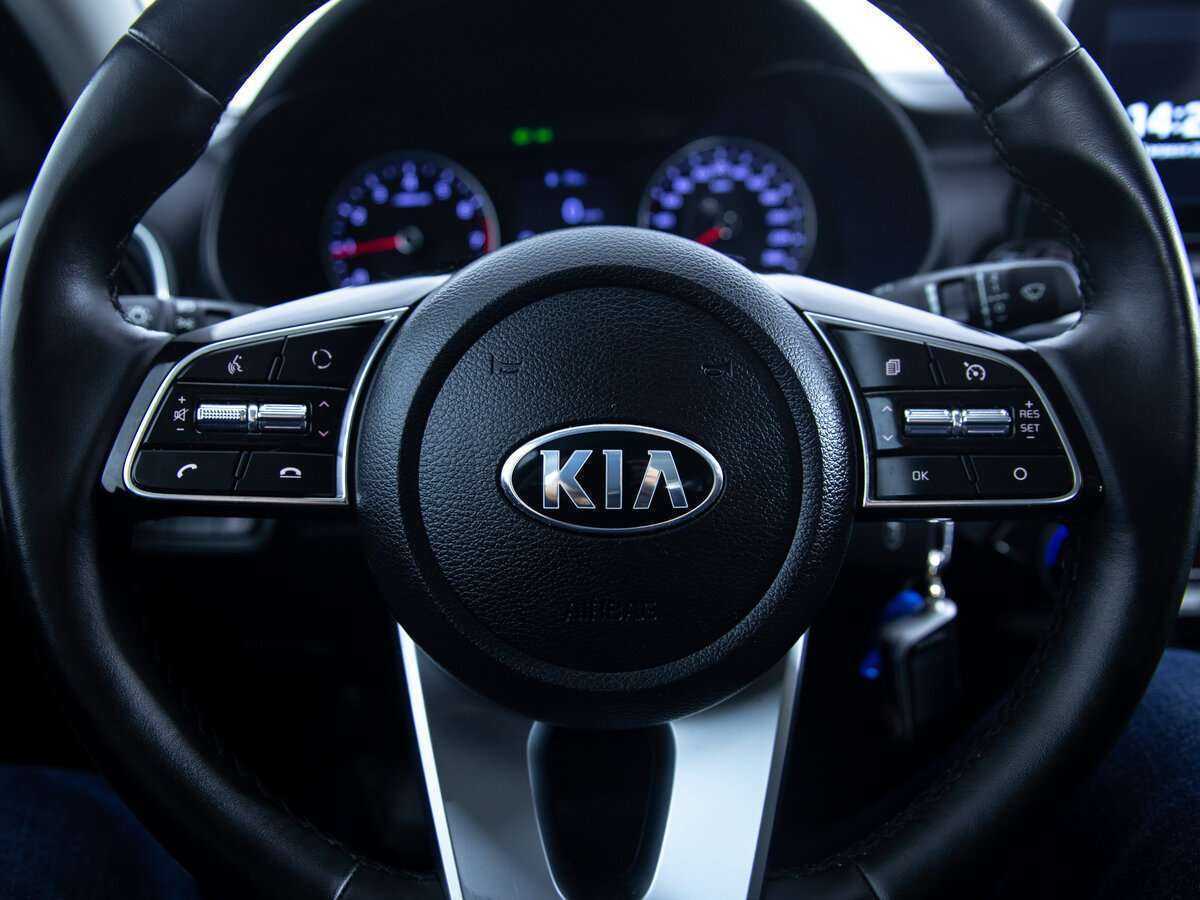 Купить Kia Cerato с пробегом. Фото: #9