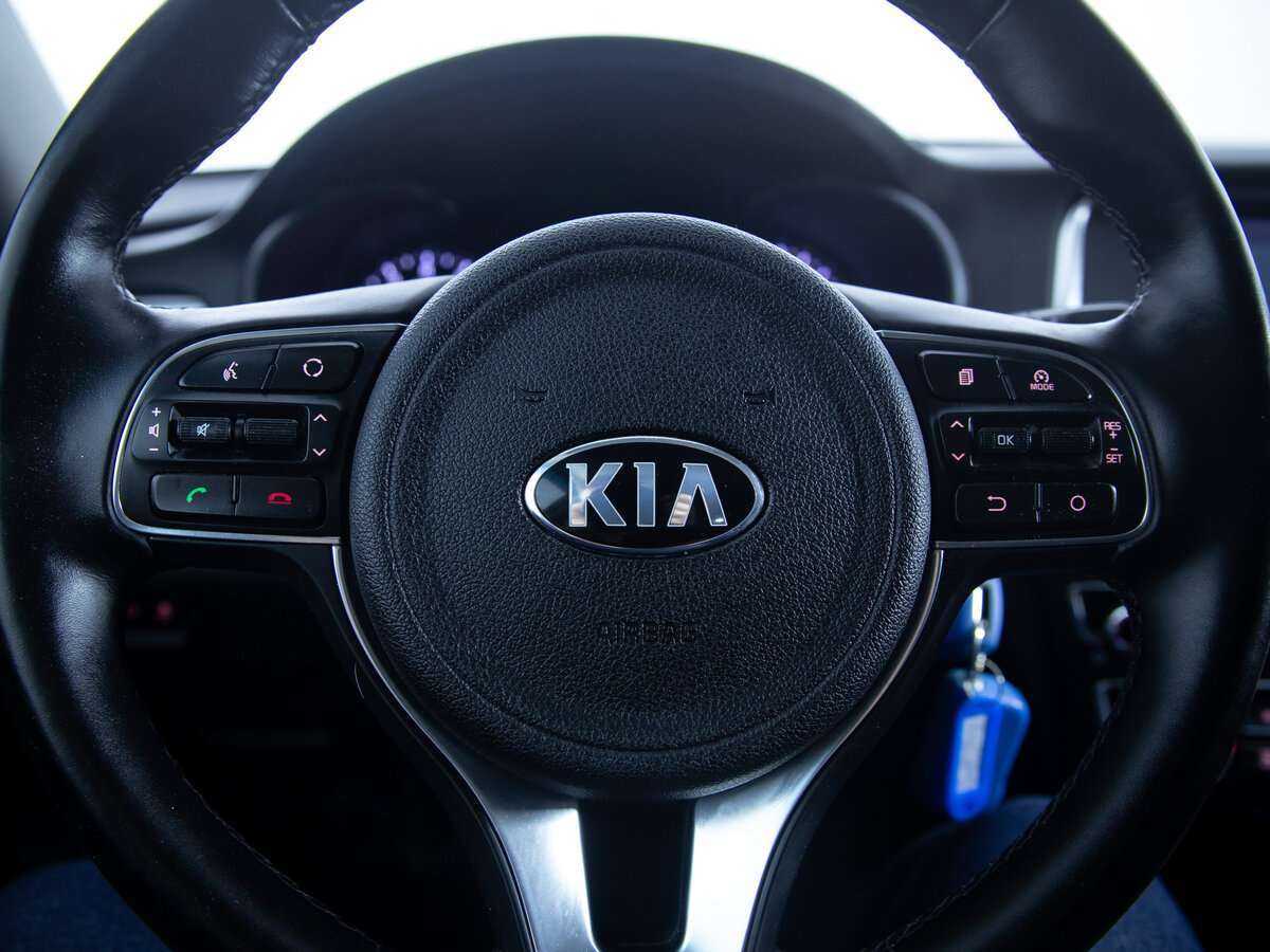 Купить Kia Optima с пробегом. Фото: #13