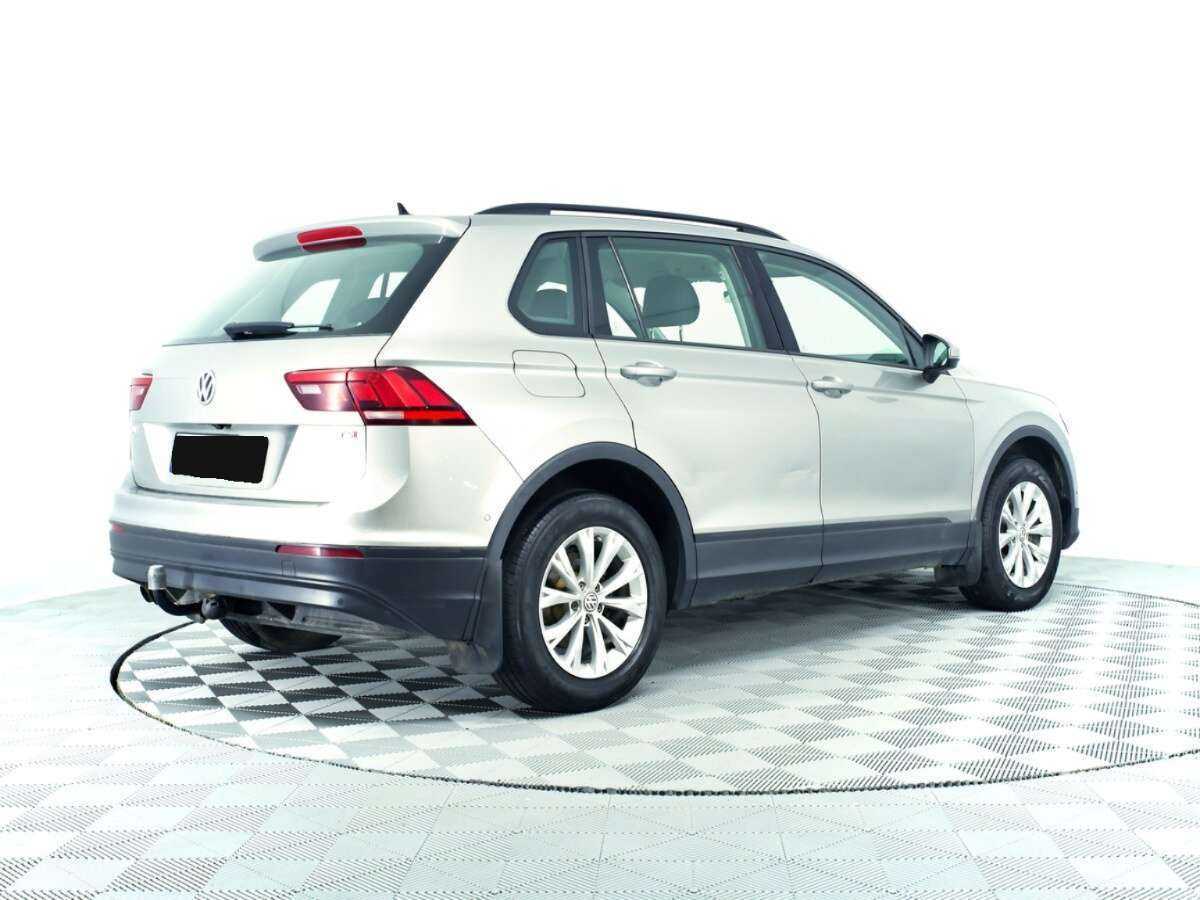 Купить Volkswagen Tiguan с пробегом. Фото: #4