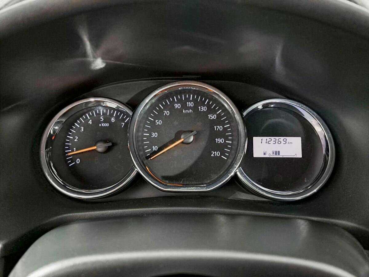 Купить Renault Logan с пробегом. Фото: #12