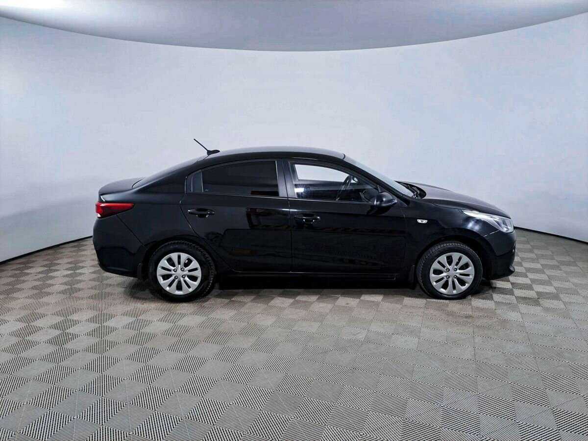 Купить Kia Rio с пробегом. Фото: #3
