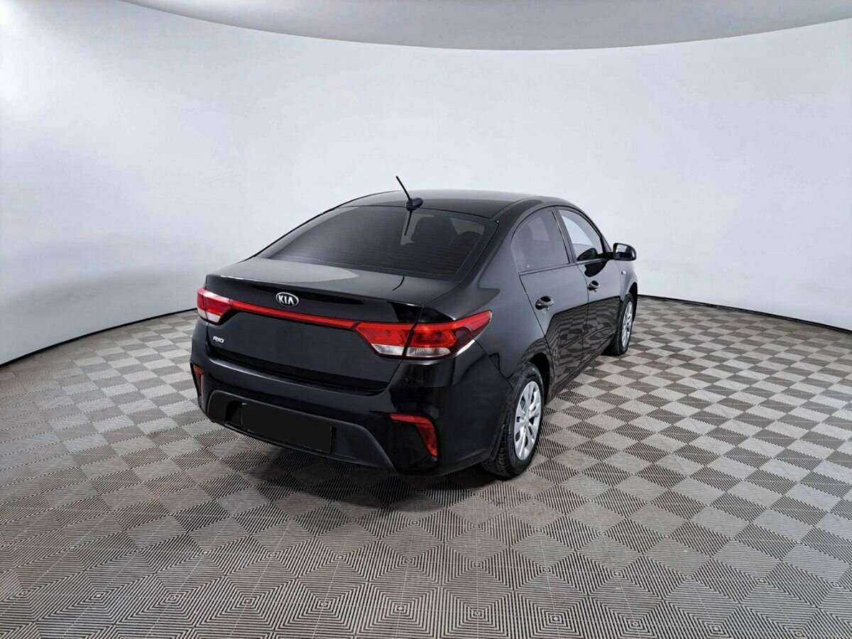 Купить Kia Rio с пробегом. Фото: #4