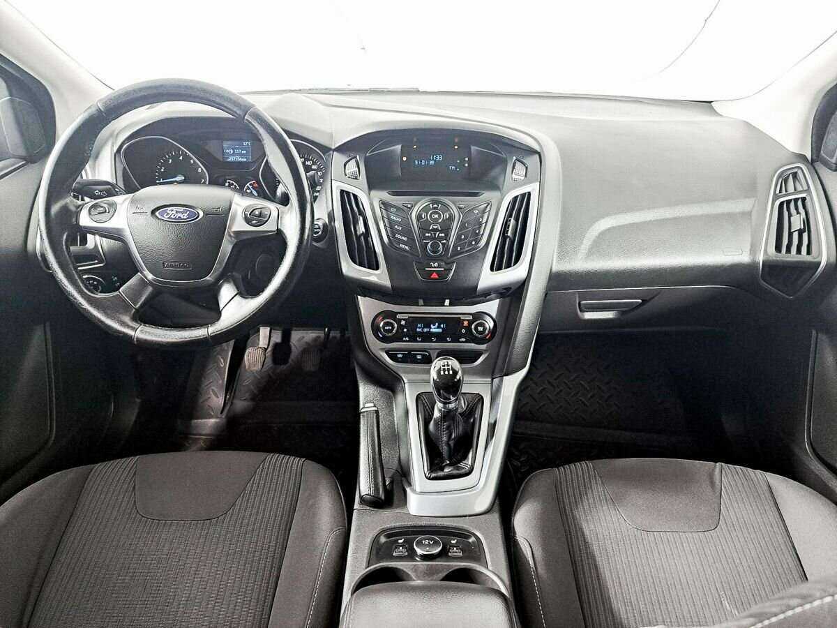 Купить Ford Focus с пробегом. Фото: #11