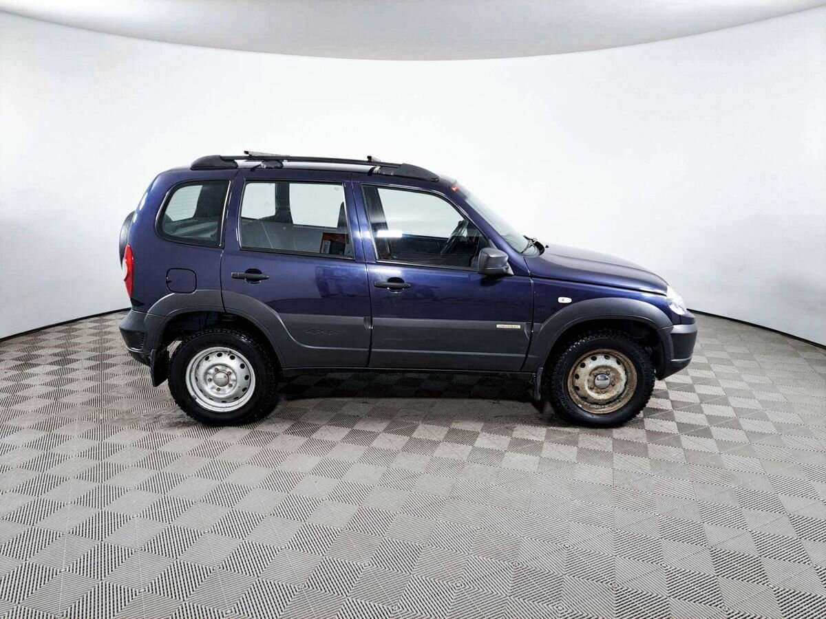 Купить Chevrolet Niva с пробегом. Фото: #3