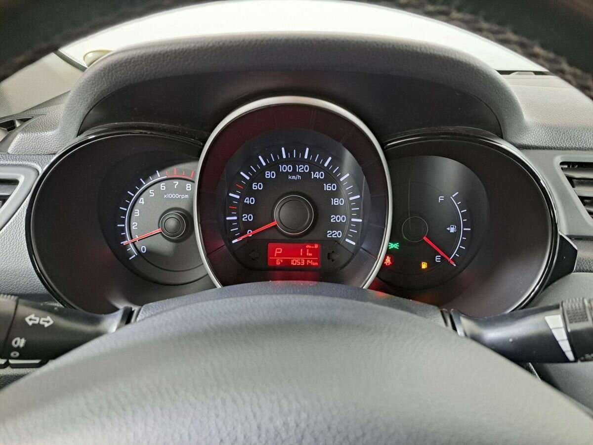 Купить Kia Rio с пробегом. Фото: #10