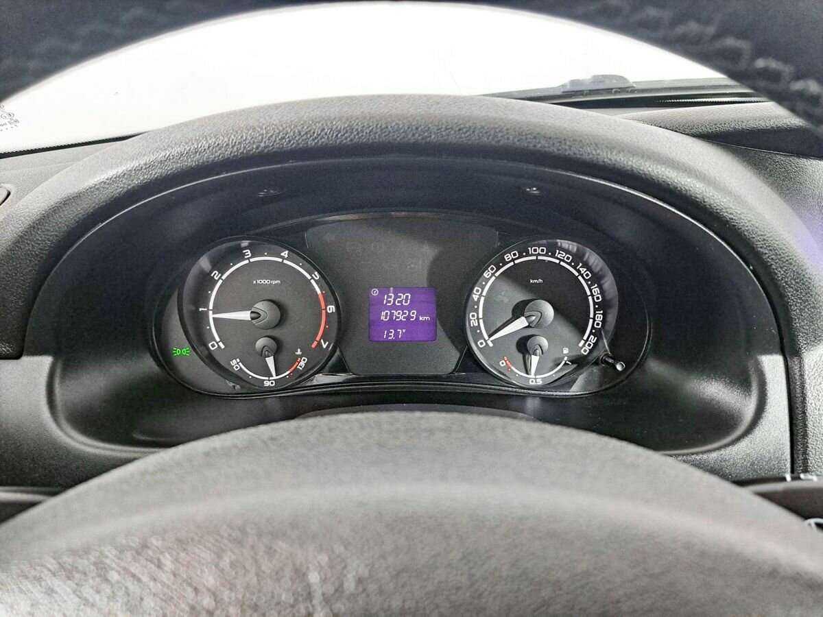 Купить Lada (ВАЗ) Priora с пробегом. Фото: #10