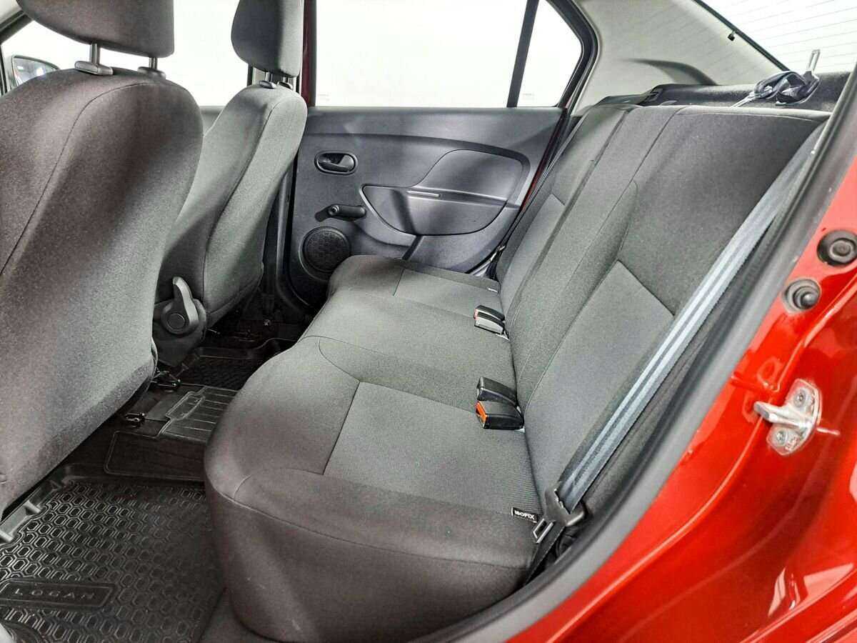 Купить Renault Logan с пробегом. Фото: #9
