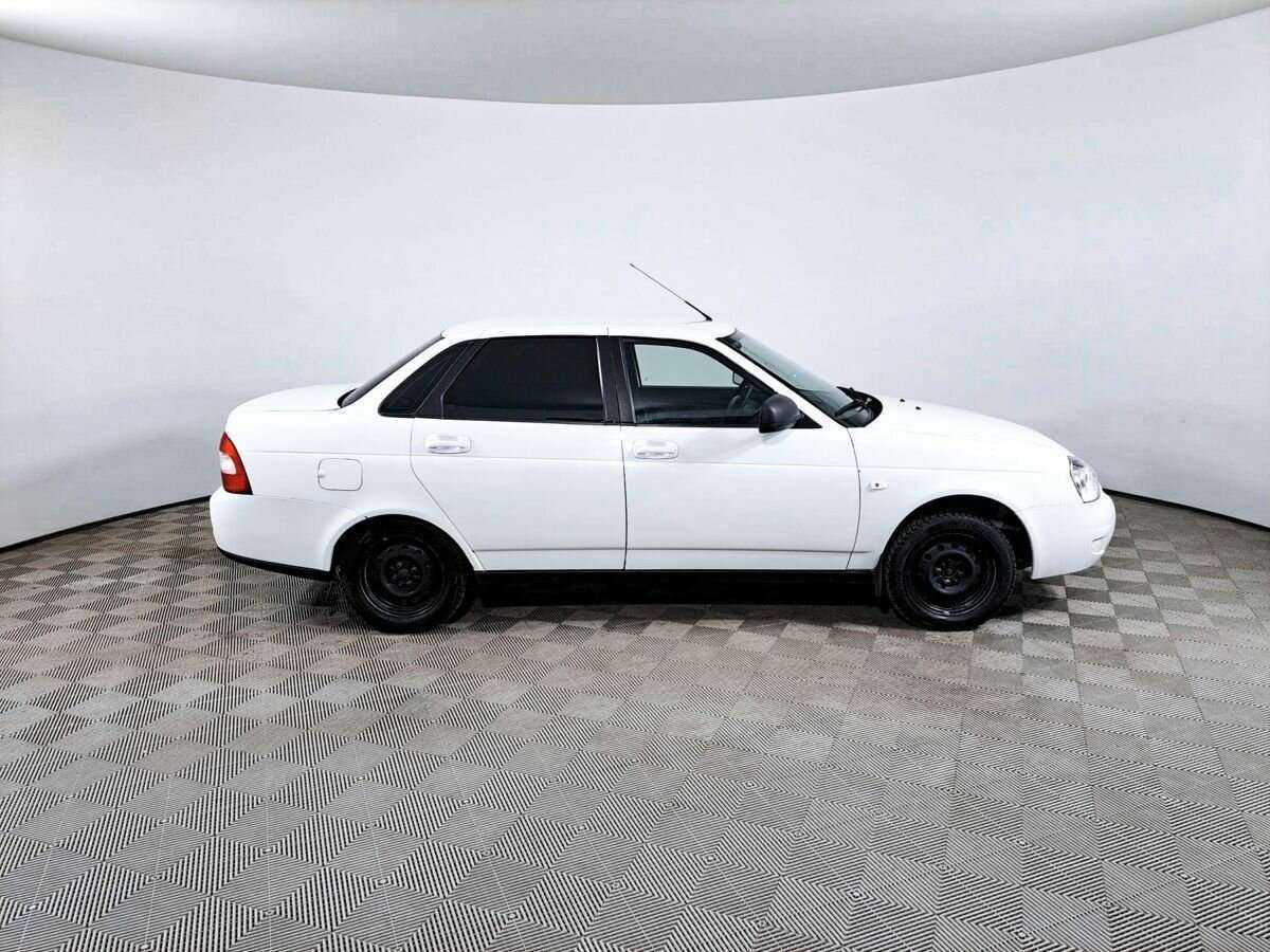 Купить Lada (ВАЗ) Priora с пробегом. Фото: #3