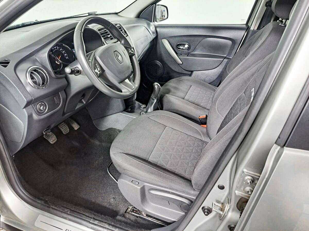 Купить Renault Sandero с пробегом. Фото: #13