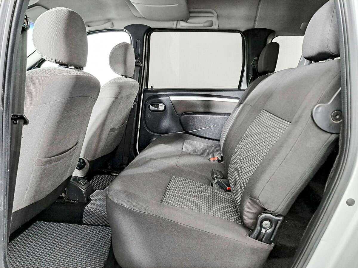 Купить Lada (ВАЗ) Largus с пробегом. Фото: #9