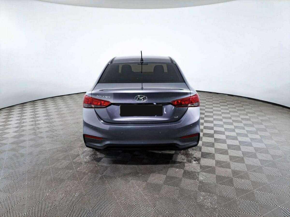 Купить Hyundai Solaris с пробегом. Фото: #5