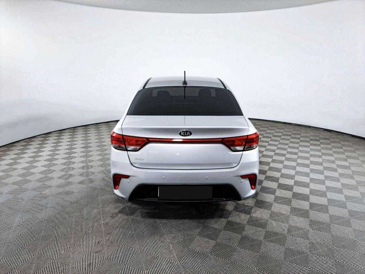 Купить Kia Rio с пробегом. Фото: #5