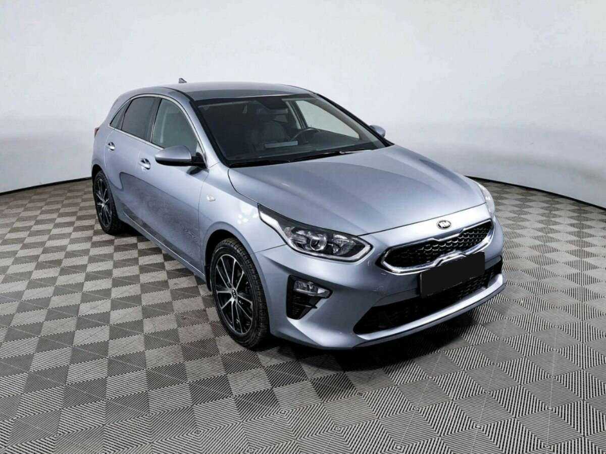 Купить Kia Ceed с пробегом. Фото: #2
