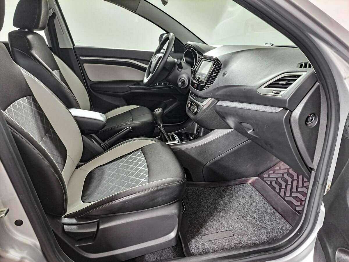 Купить Lada (ВАЗ) Vesta с пробегом. Фото: #8