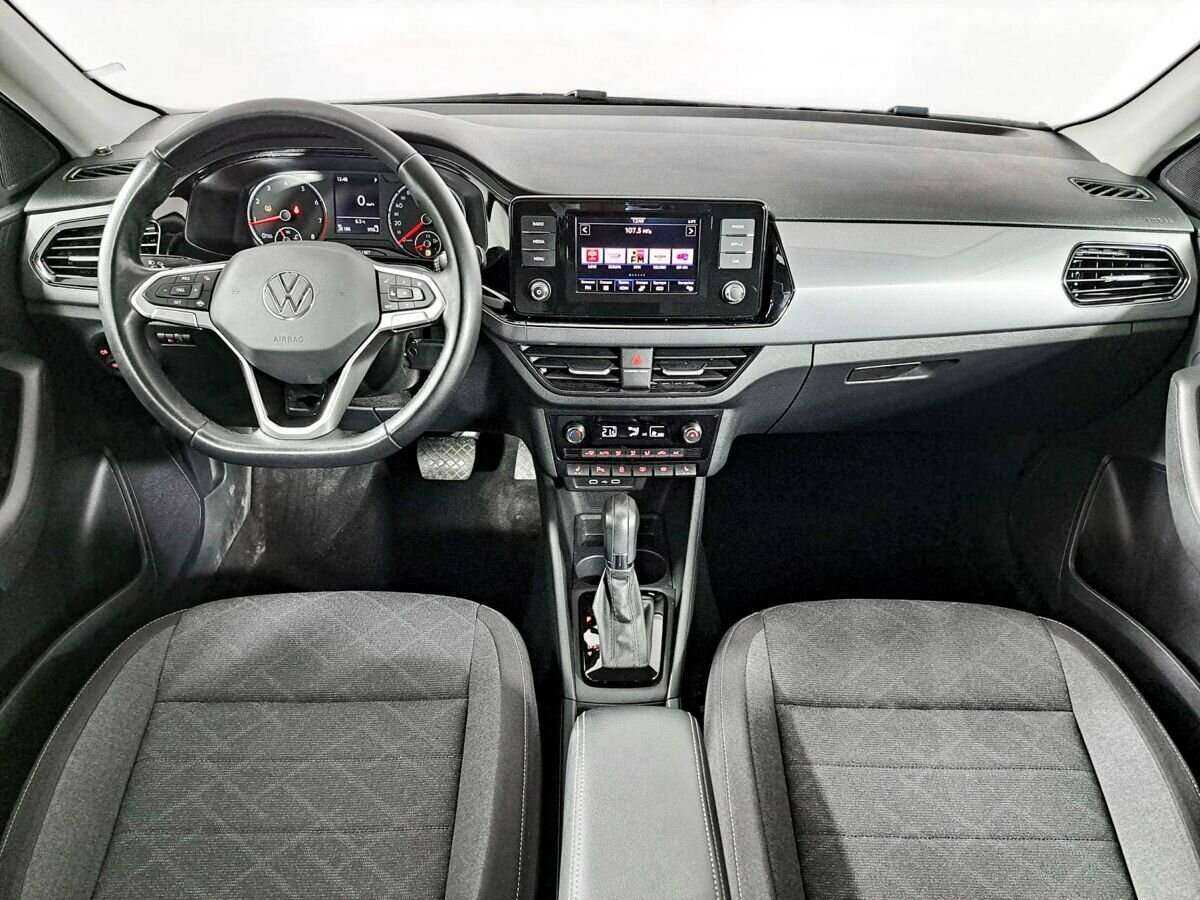 Купить Volkswagen Polo с пробегом. Фото: #11