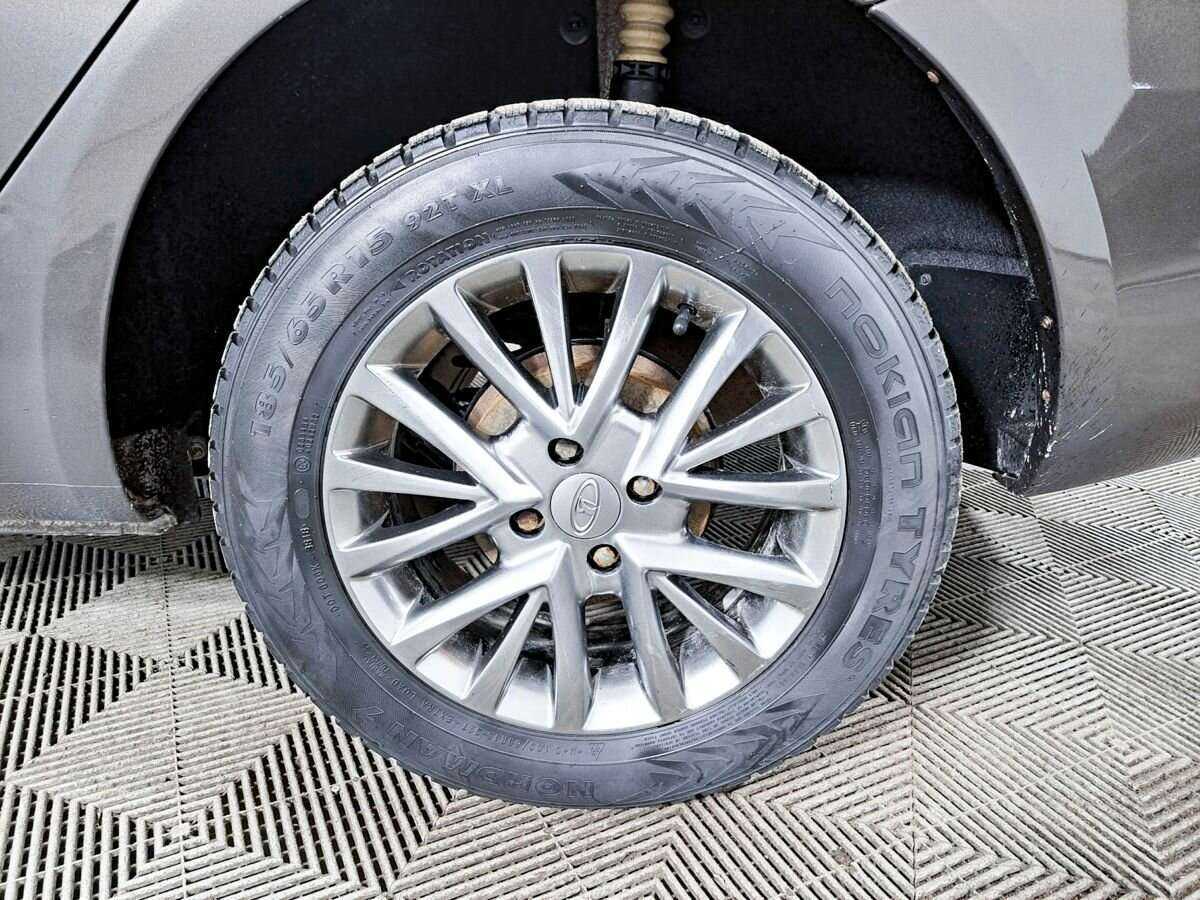 Купить Lada (ВАЗ) Vesta с пробегом. Фото: #17