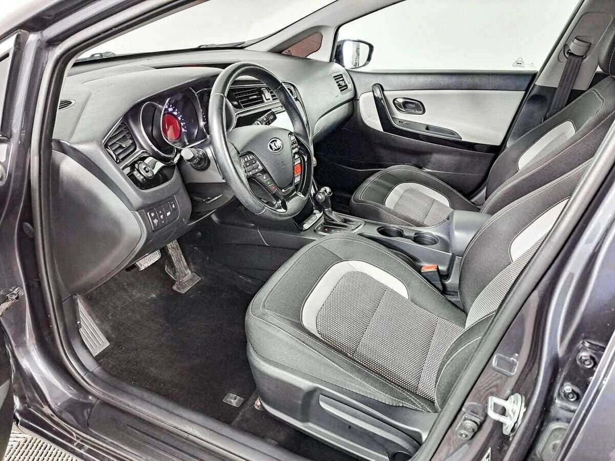Купить Kia Ceed с пробегом. Фото: #15