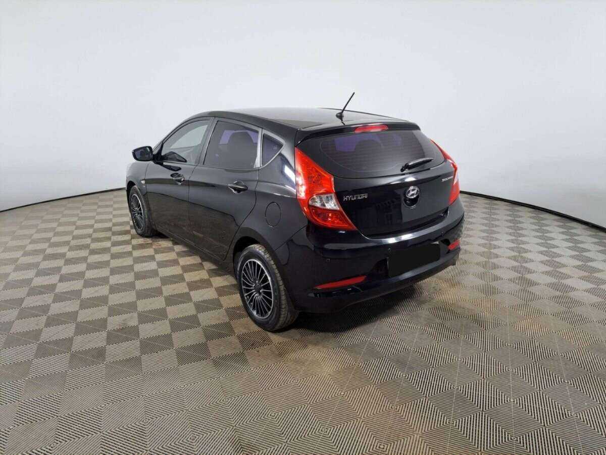 Купить Hyundai Solaris с пробегом. Фото: #6