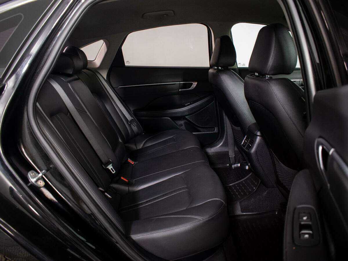 Купить Hyundai Sonata с пробегом. Фото: #7