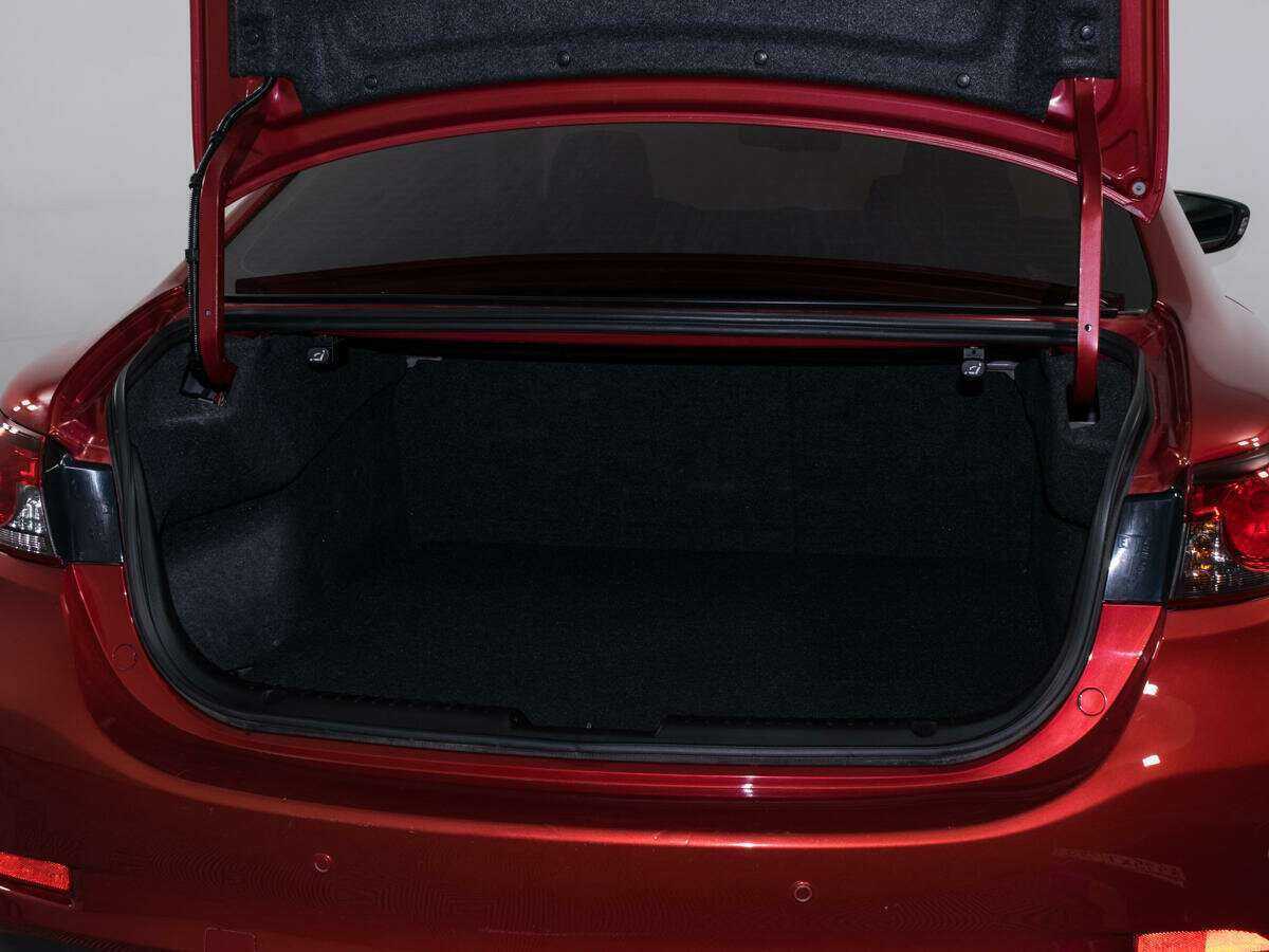 Купить Mazda 6 с пробегом. Фото: #8