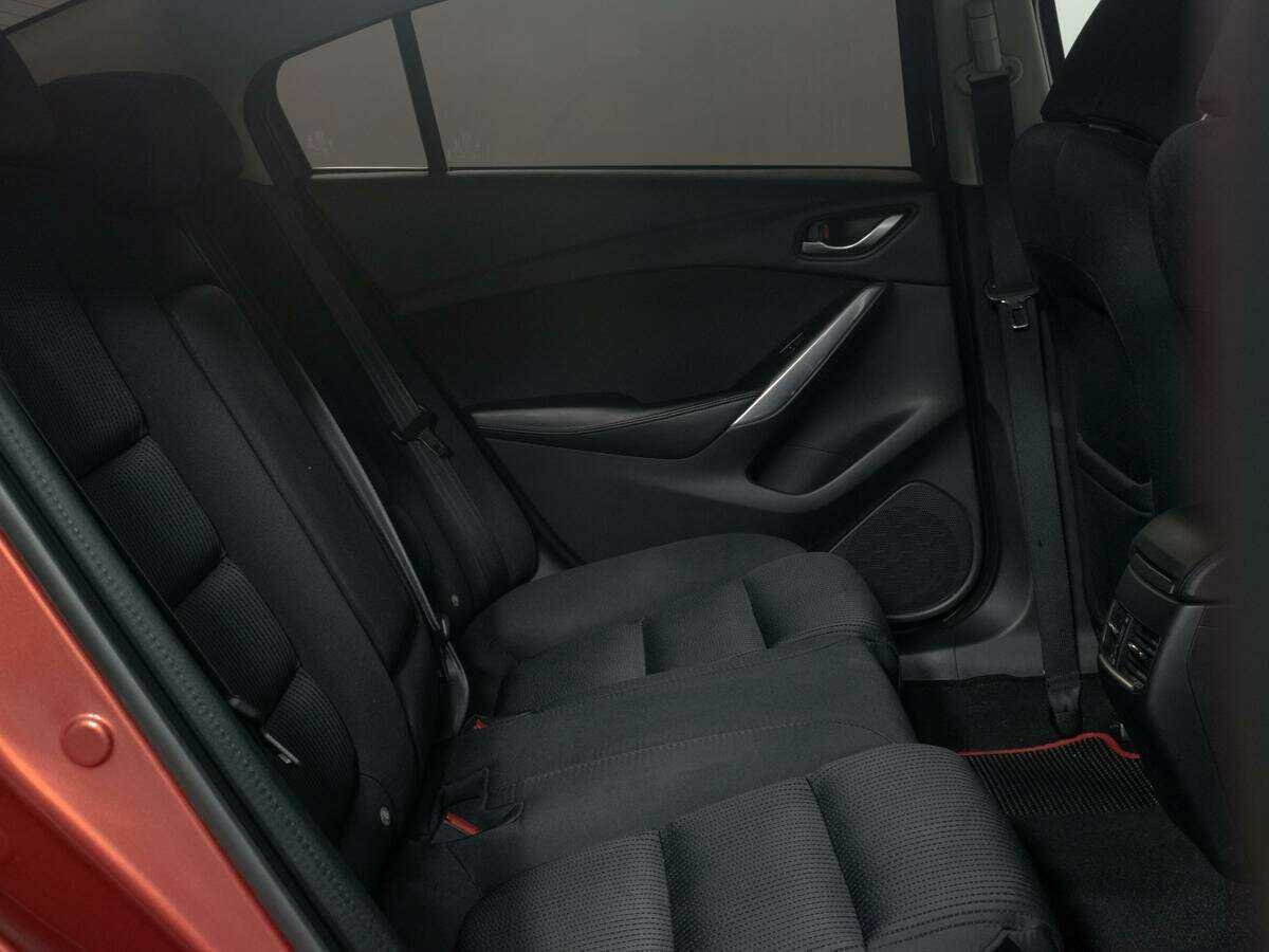 Купить Mazda 6 с пробегом. Фото: #12