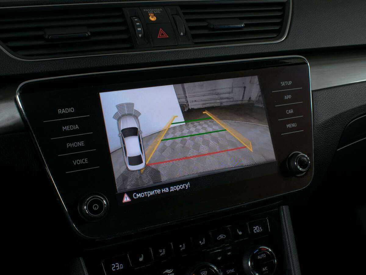 Купить Skoda Superb с пробегом. Фото: #17