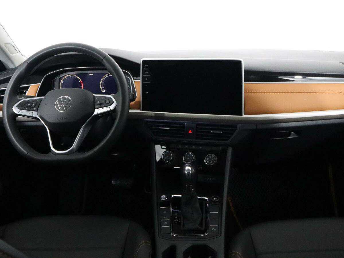 Купить Volkswagen Bora с пробегом. Фото: #10