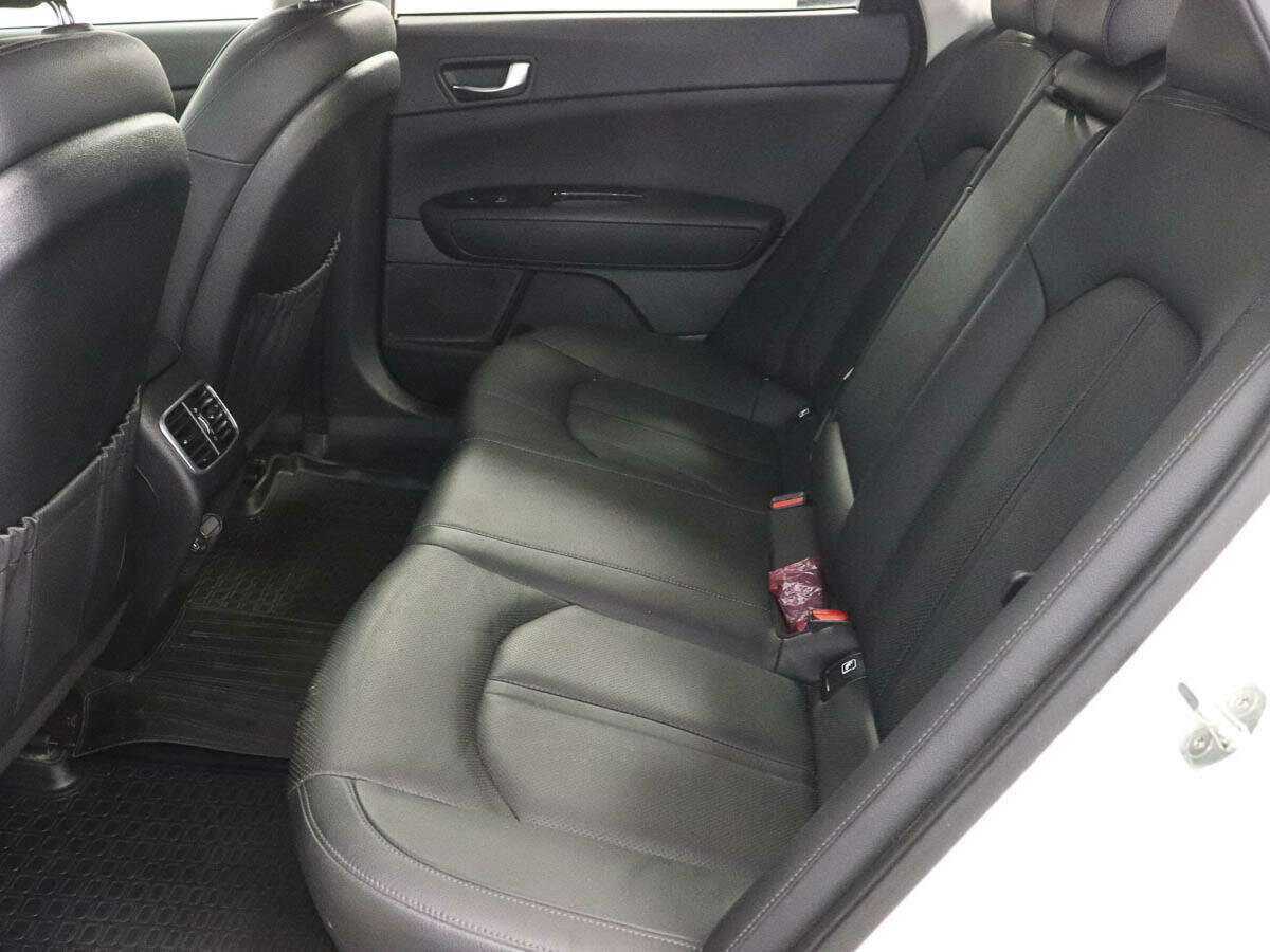 Купить Kia Optima с пробегом. Фото: #7
