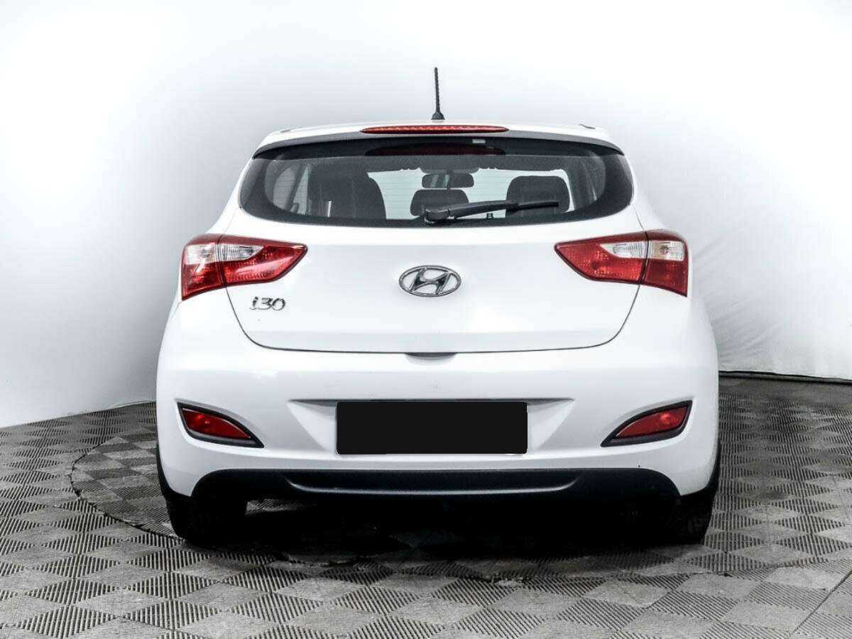 Купить Hyundai i30 с пробегом. Фото: #4